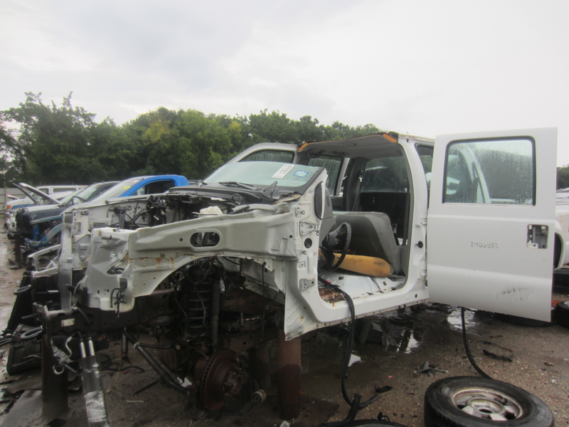 Illustration for article titled Lookin' through a junkyard